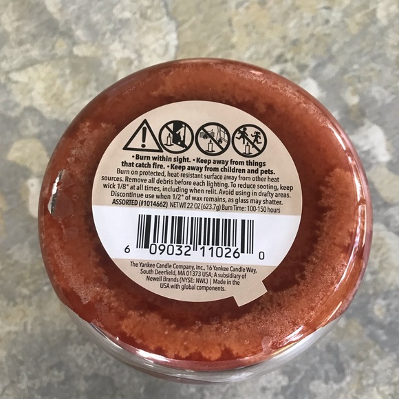 Yankee Candle Spiced Pumpkin Lg 22 oz. Jar, New - Picture 5 of 6